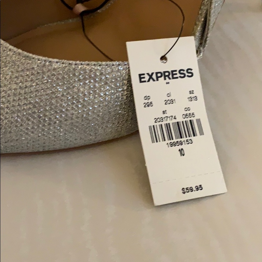 Heels - Picture 4 of 5